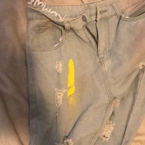 I am selling clothes n different style of clothing